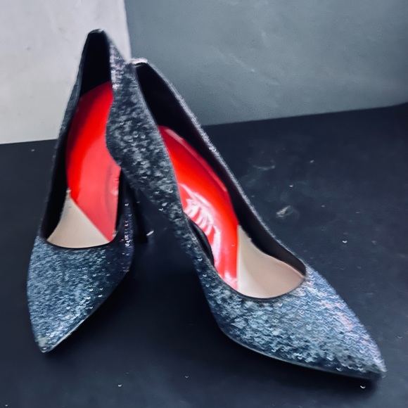 NINE WEST Navy/Black Gradient Glitter Pumps 4-inch Heels. Used as Event Display - Picture 1 of 14